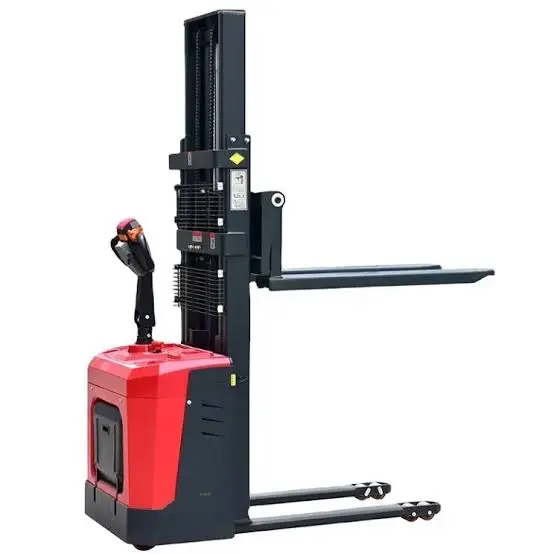 STAKER ELECTRICO 1.5 TONELADAS X 3M.