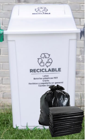 COMBO BOTE DE BASURA PARA RECICLAJE 60LT BLANCO + ROLLO DE 20 BOLSAS 30X33" NEGRAS